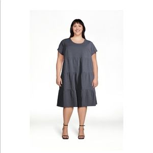 EUC Time and Tru's Tiered Knit Dress